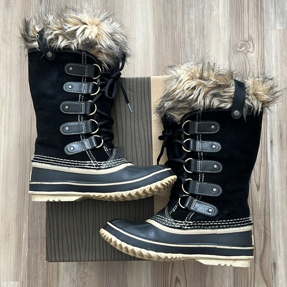 Sorel Joan of Arctic Black Winter Boots Faux Fur - Picture 3 of 13